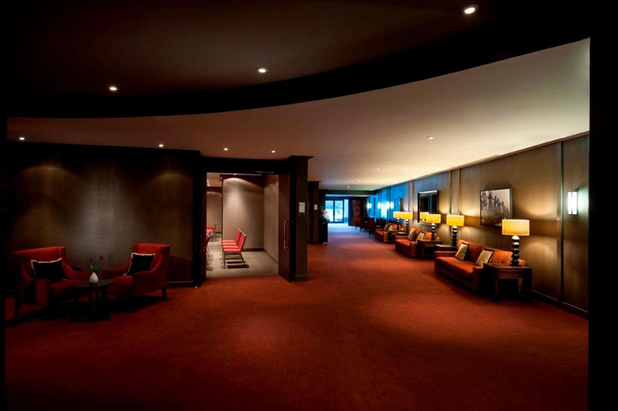 Doubletree By Hilton Queenstown Extérieur photo