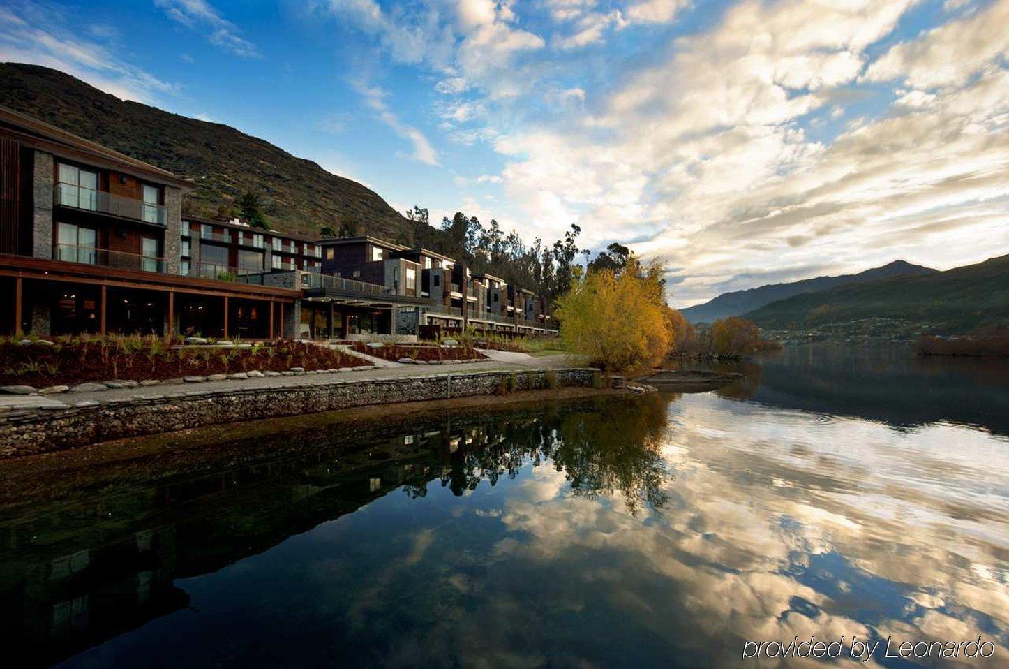 Doubletree By Hilton Queenstown Extérieur photo