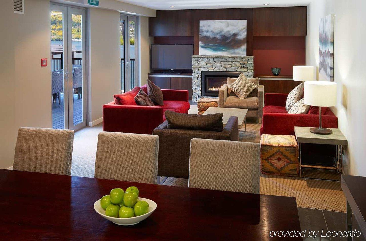 Doubletree By Hilton Queenstown Extérieur photo
